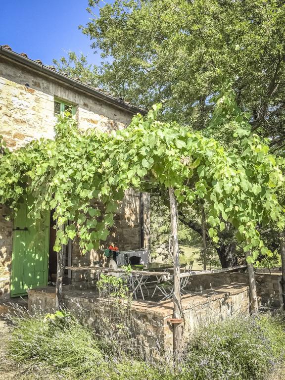 הוילה Radicondoli Agriturismo Podere Costarella מראה חיצוני תמונה